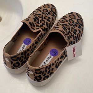 Steve Madden slip on shoes